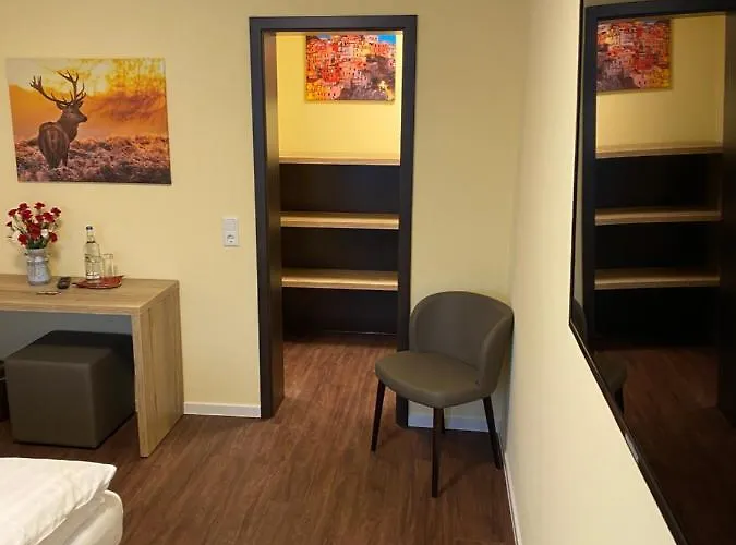 Wirtshaus Am Niederntor Hotel *